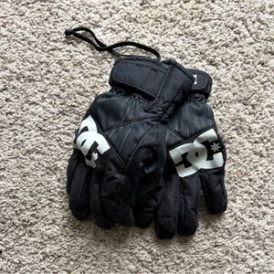 DC winter gloves